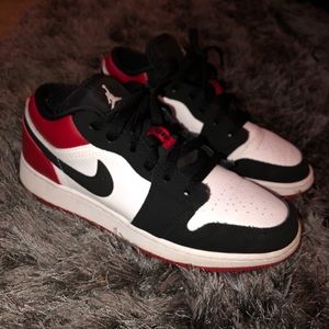 Jordan 1 low top sneakers